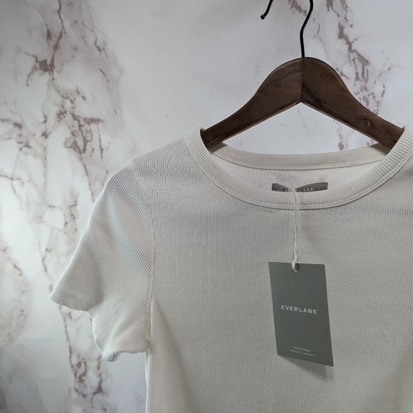 Everlane White Short Sleeve Tee - Picture 3 of 12